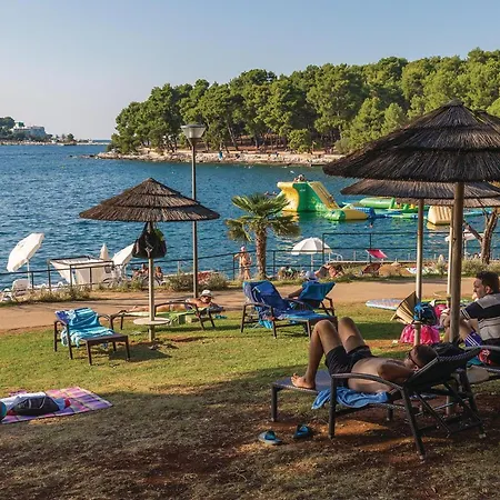 Apartment Two-bedroom In Porec