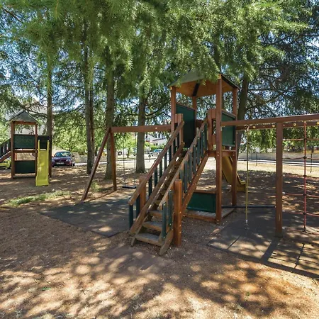 Two-bedroom In Apartament Poreč