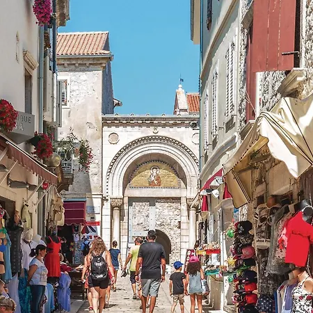 Appartamento 2 Bedroom In Porec