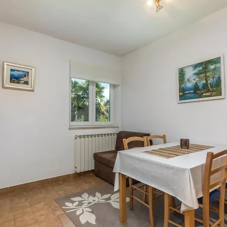 Apartment 2 Bedroom In *
